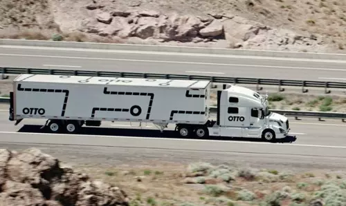 Ubers driverless trucks set to take on the highways Ubers driverless trucks set to take on the highways
