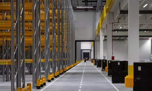 DSV opens 95,000 m2 facility near Copenhagen DSV opens 95,000 m2 facility near Copenhagen