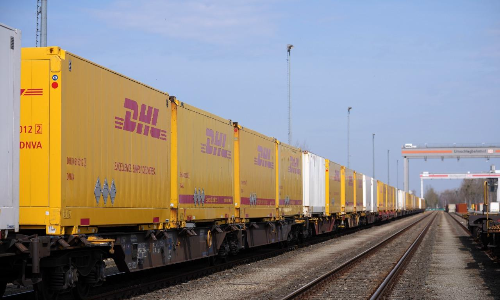 Deutsche Post DHL Group Q2 revenue up 23% Deutsche Post DHL Group Q2 revenue up 23%