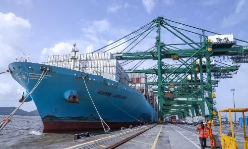 Reliability continues to improve; Maersk still most reliable carrier Reliability continues to improve; Maersk still most reliable carrier