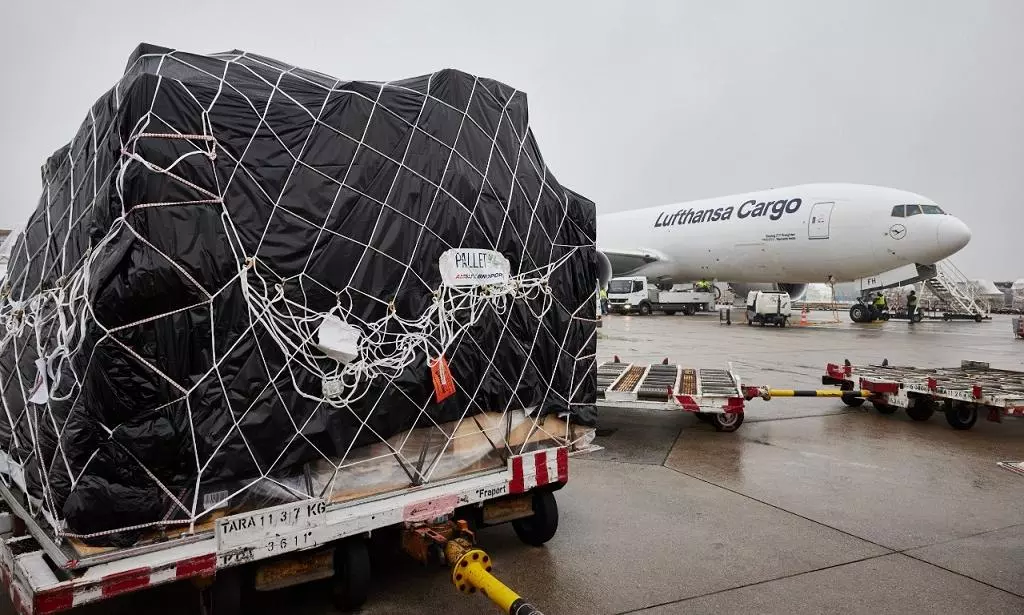 Lufthansa Cargo to use lightweight transport nets Lufthansa Cargo to use lightweight transport nets