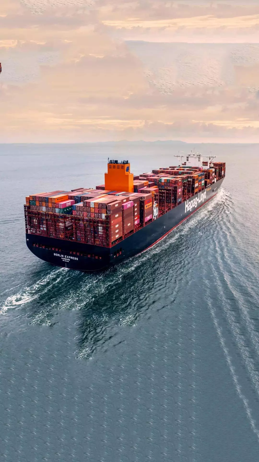 Hapag-Lloyd welcomes 23,600 TEU Berlin Express