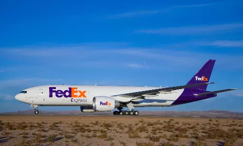 FedEx Q2 revenue down 3%, outlook muted FedEx Q2 revenue down 3%, outlook muted