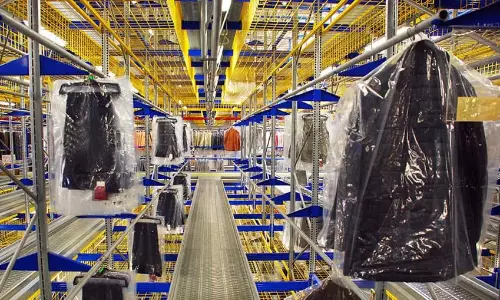 DP World enters retail and fashion logistics DP World enters retail and fashion logistics