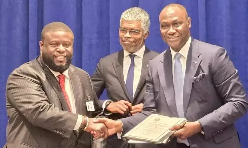 (L-R) Frank Tayali MP, Minister of Transport for Zambia, Ricardo Viegas d’Abreu, Minister of Transport for Angola and Samaila Zubairu, President & CEO of Africa Finance Corporation (L-R) Frank Tayali MP, Minister of Transport for Zambia, Ricardo Viegas d’Abreu, Minister of Transport for Angola and Samaila Zubairu, President & CEO of Africa Finance Corporation