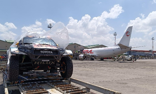 Astral Aviation’s new B737F delivers FIA rally cars to Kigali Astral Aviation’s new B737F delivers FIA rally cars to Kigali