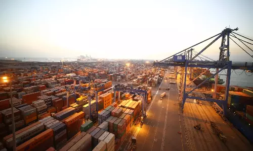 Around 32% global firms adopting dual supply chains to tackle risks Around 32% global firms adopting dual supply chains to tackle risks