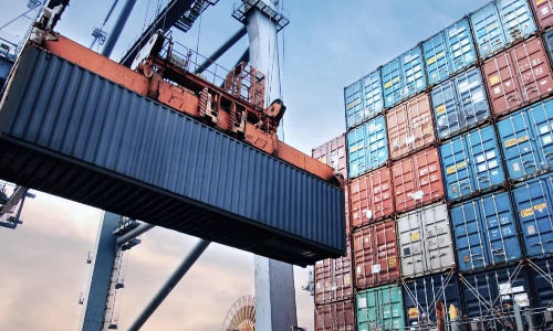 Container market players looking for partnerships Container market players looking for partnerships