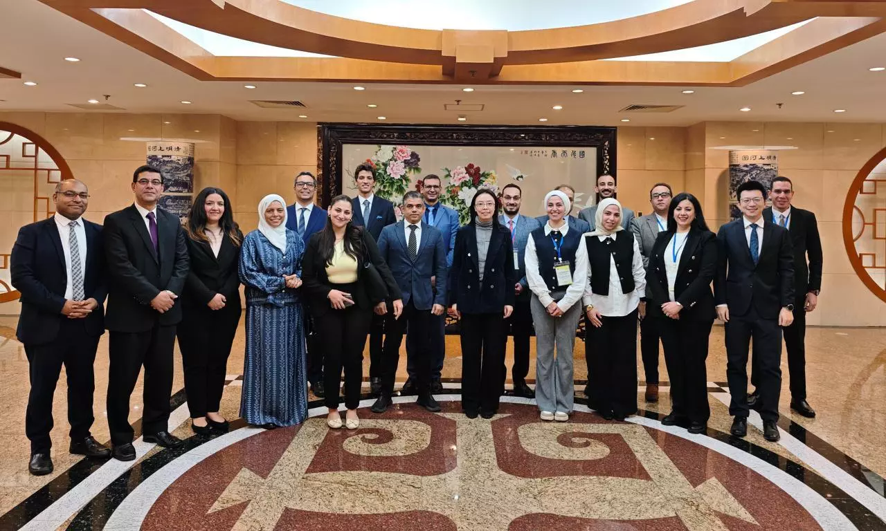 Egyptian officials visit China to boost economic cooperation Egyptian officials visit China to boost economic cooperation