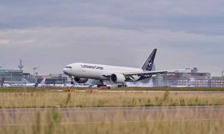Lufthansa Cargo uses AI to process booking requests faster