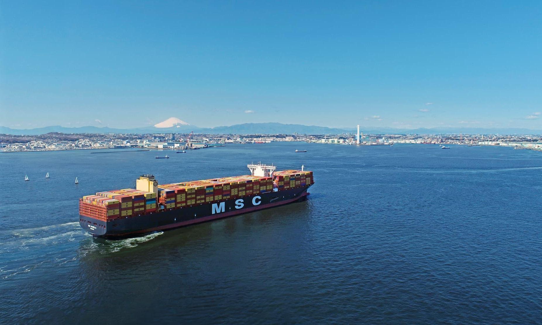 MSC Sariska V hit by two projectiles during departure from Iraq