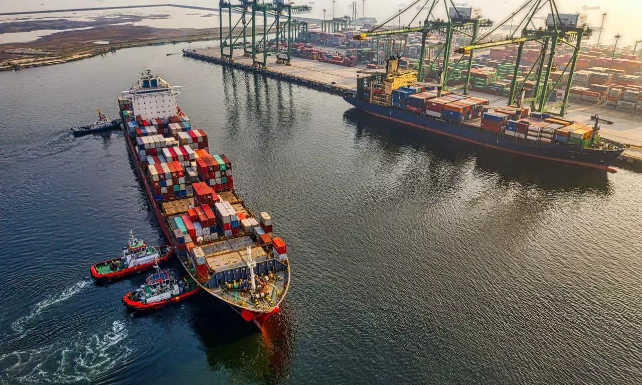 AI powers faster cargo insurance quotes at Breeze AI powers faster cargo insurance quotes at Breeze