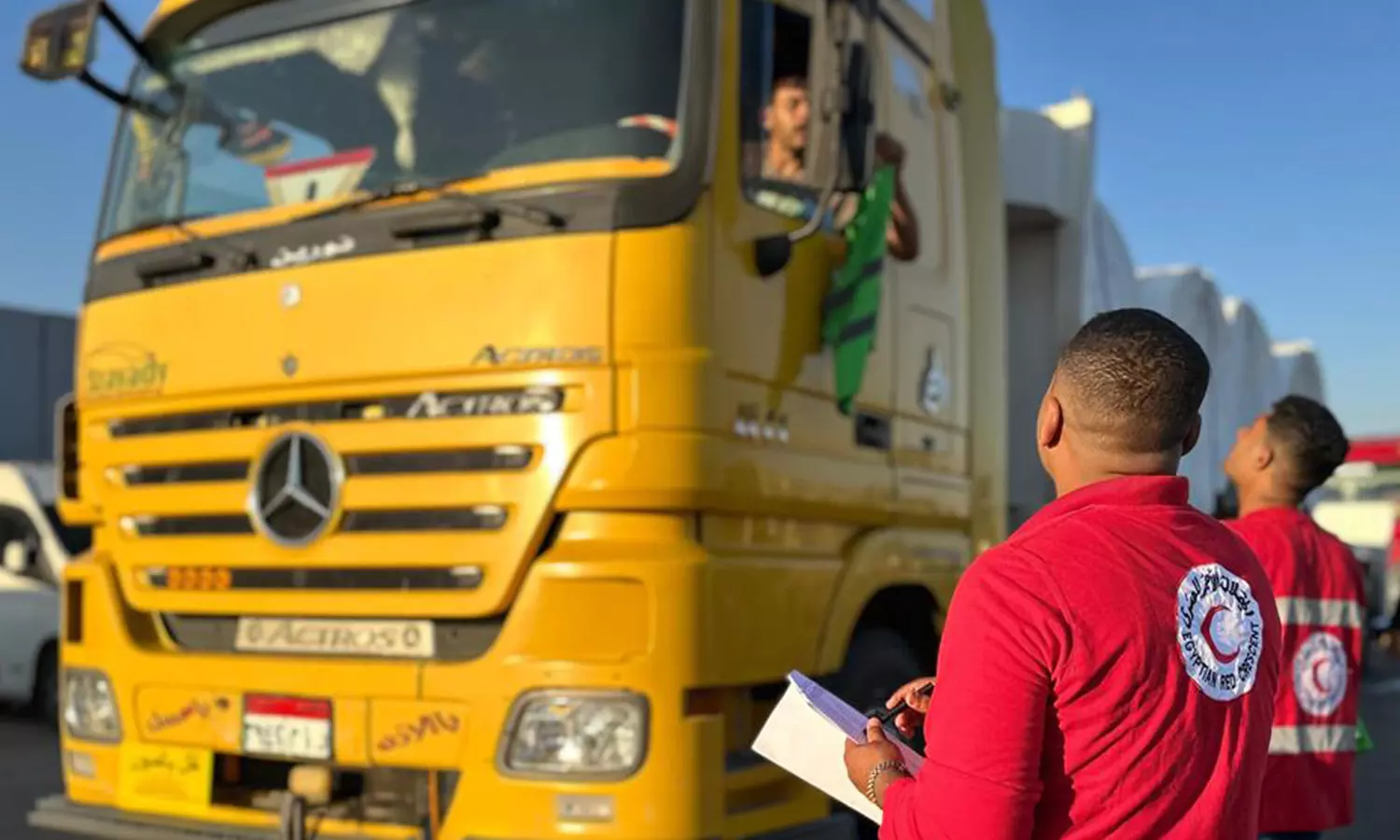 Egypt sends back-to-back Zad Al-Ezza aid convoys into Gaza
