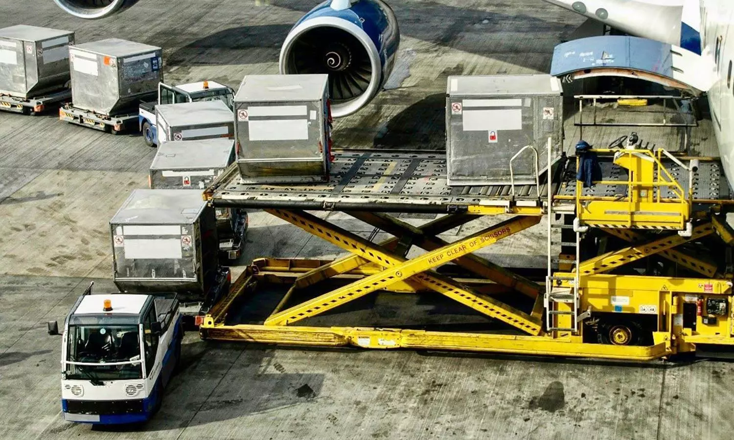 IATA pushes multi-layered approach to dangerous goods IATA pushes multi-layered approach to dangerous goods