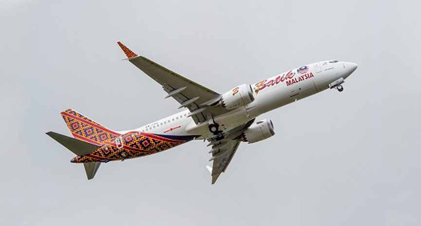 Boeing delivers first 737 MAX to Malindo Air Boeing delivers first 737 MAX to Malindo Air