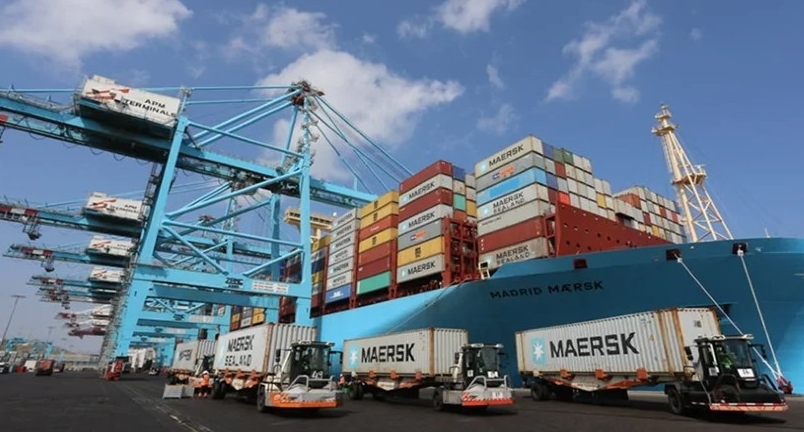 A.P. Moller - Maersk posts record Q4 results in logistics & terminals
